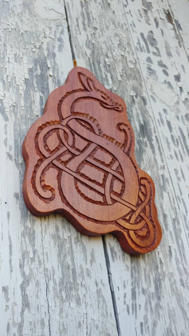Norse Carved Jormungandr Knot