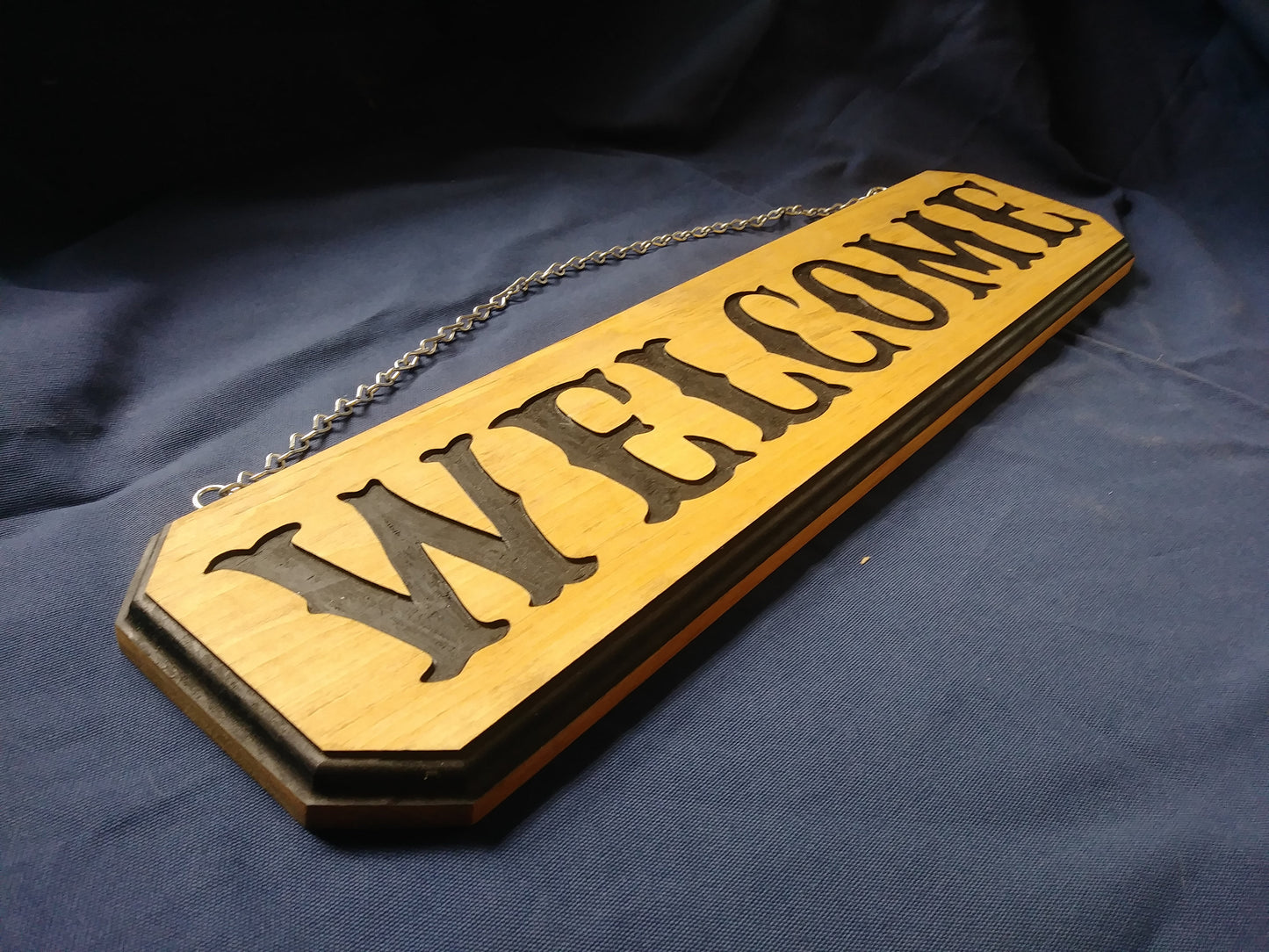 Western welcome sign